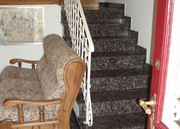 Apartament And Deskovic